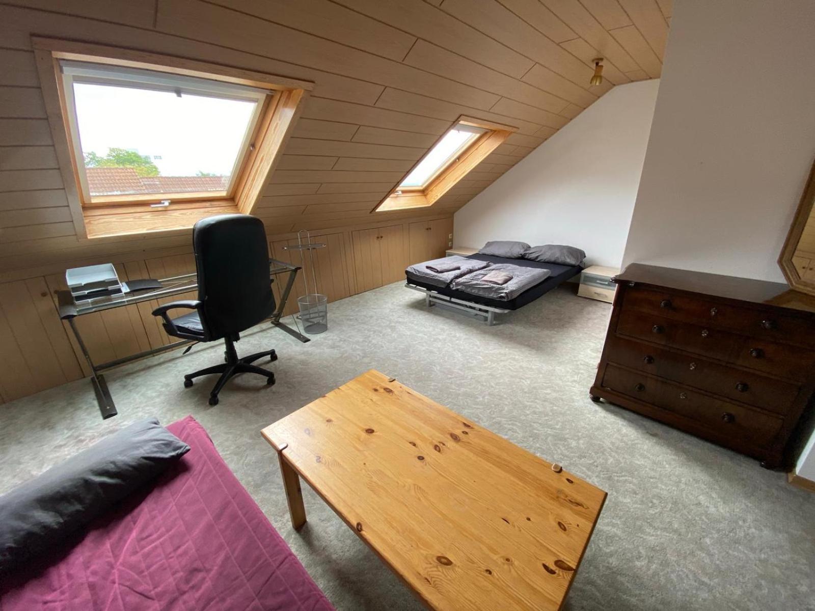 Ferienwohnung Dachgeschoss in einem Reihenhaus  Heidelberg Exterior foto