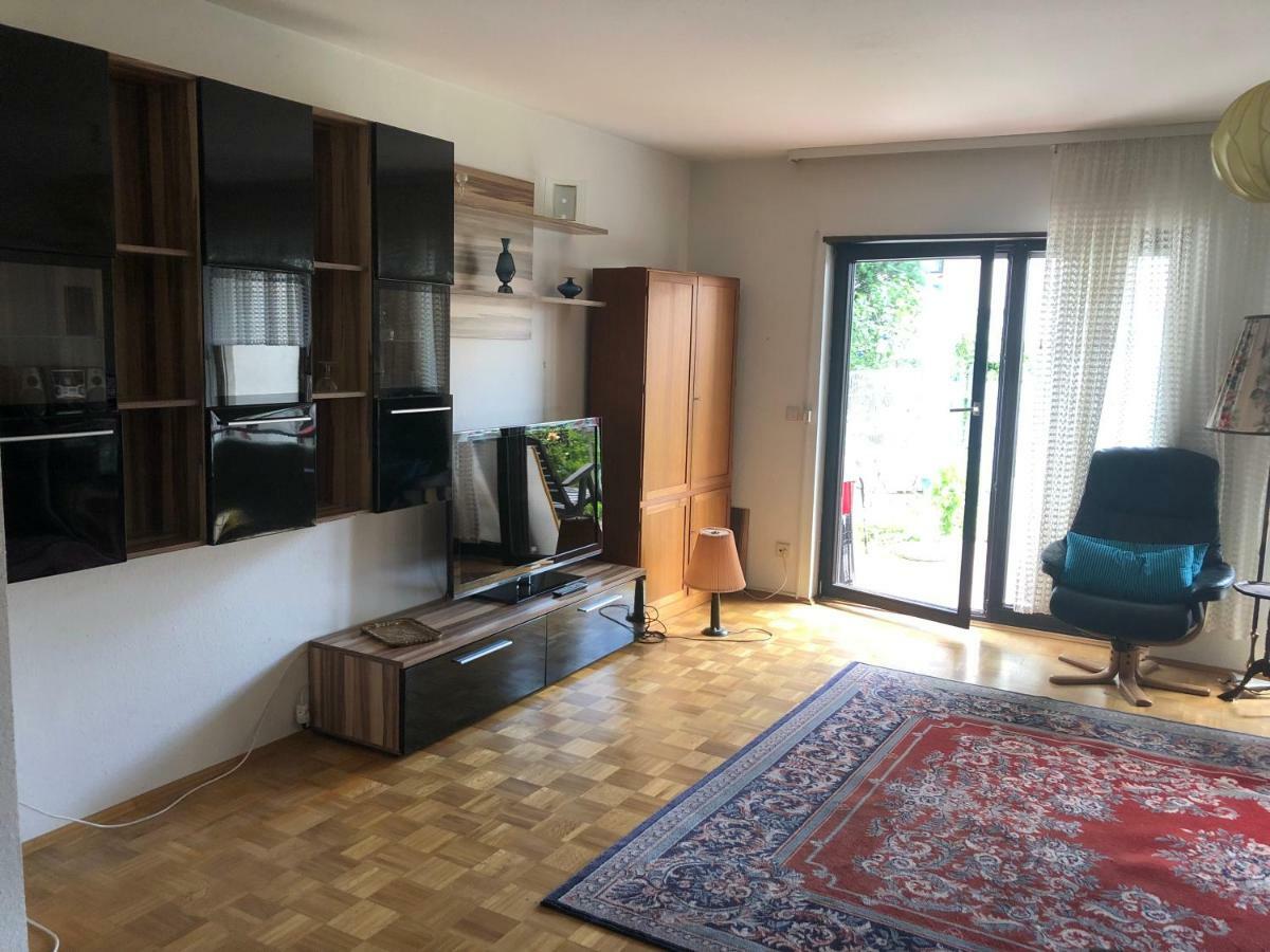Ferienwohnung Dachgeschoss in einem Reihenhaus  Heidelberg Exterior foto