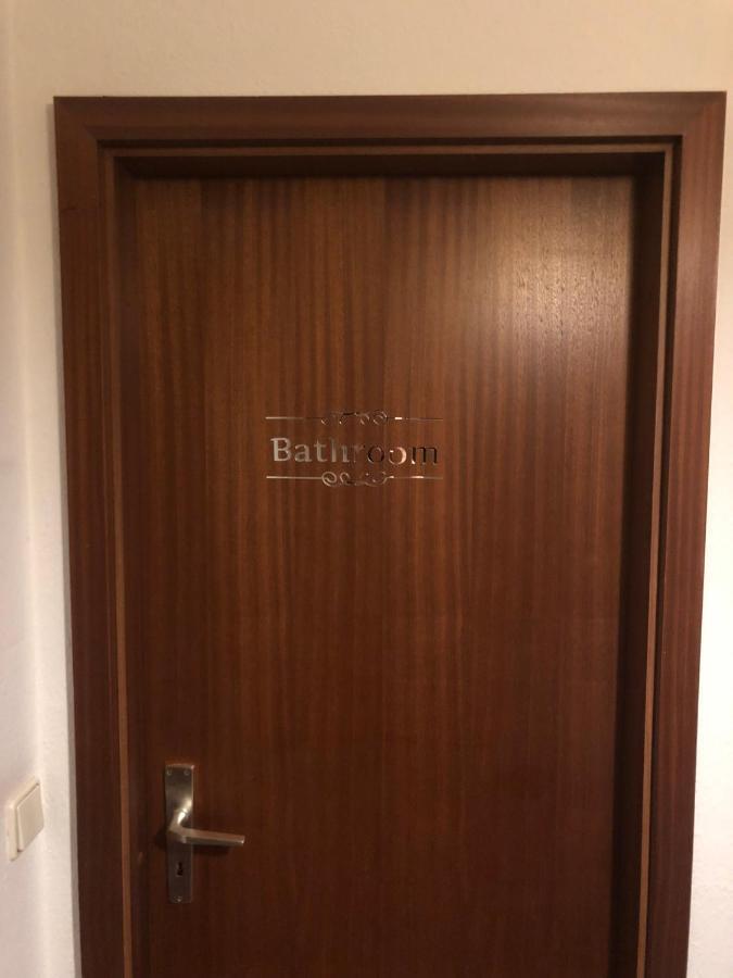 Ferienwohnung Dachgeschoss in einem Reihenhaus  Heidelberg Exterior foto